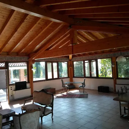 Country House La Fenice * San Paolo Solbrito